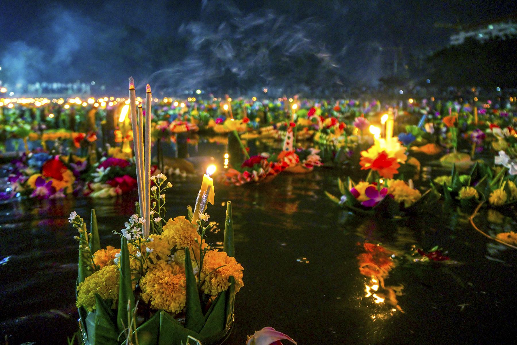 Loy Krathong Thailand