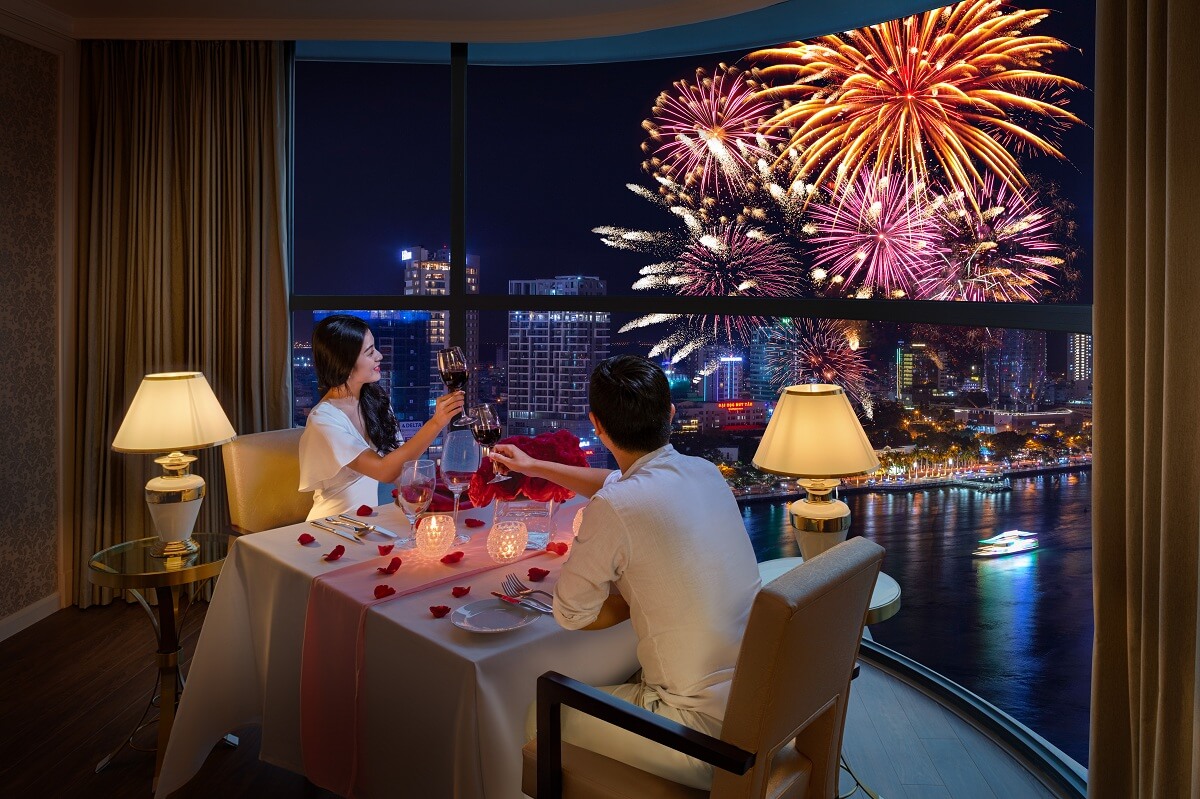 New Year's couple trip