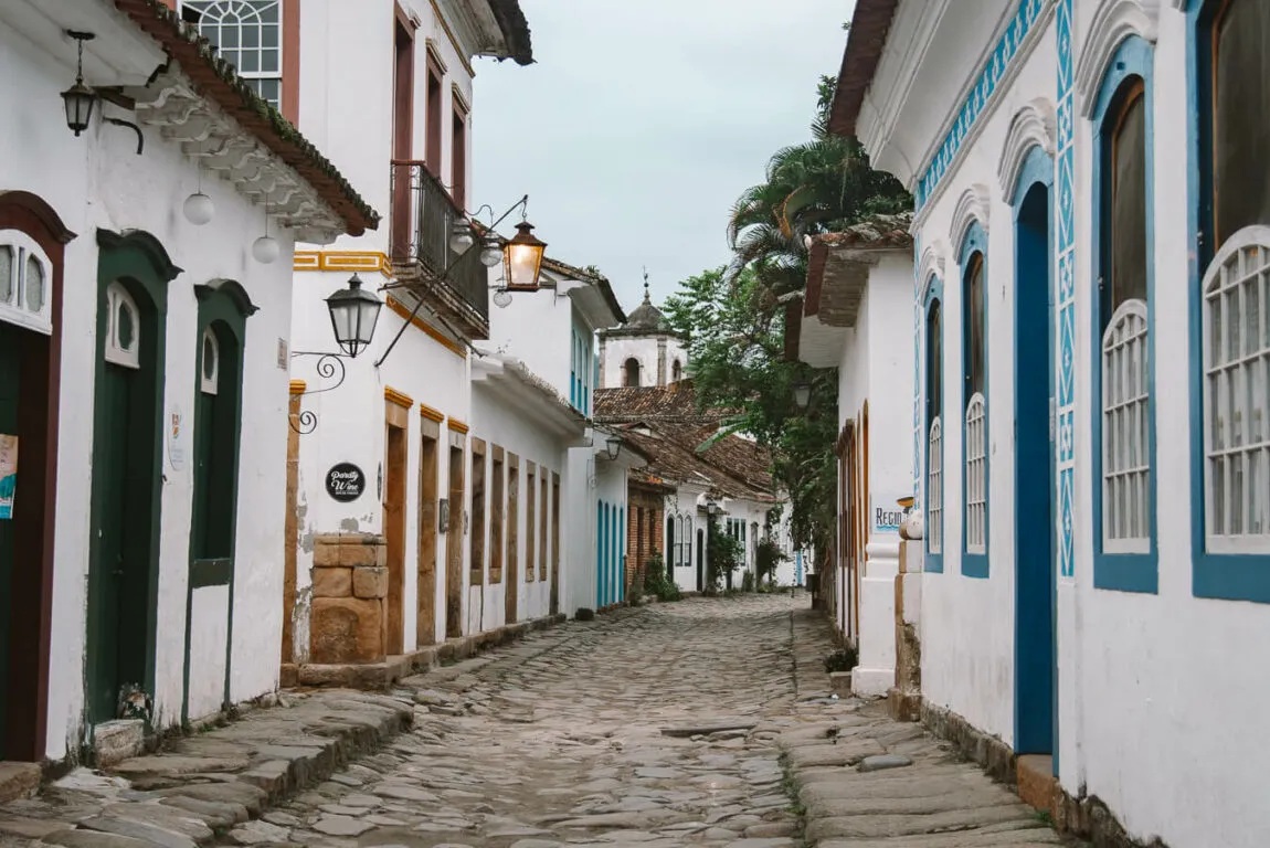 Paraty’s cobbled streets and emerald waters
