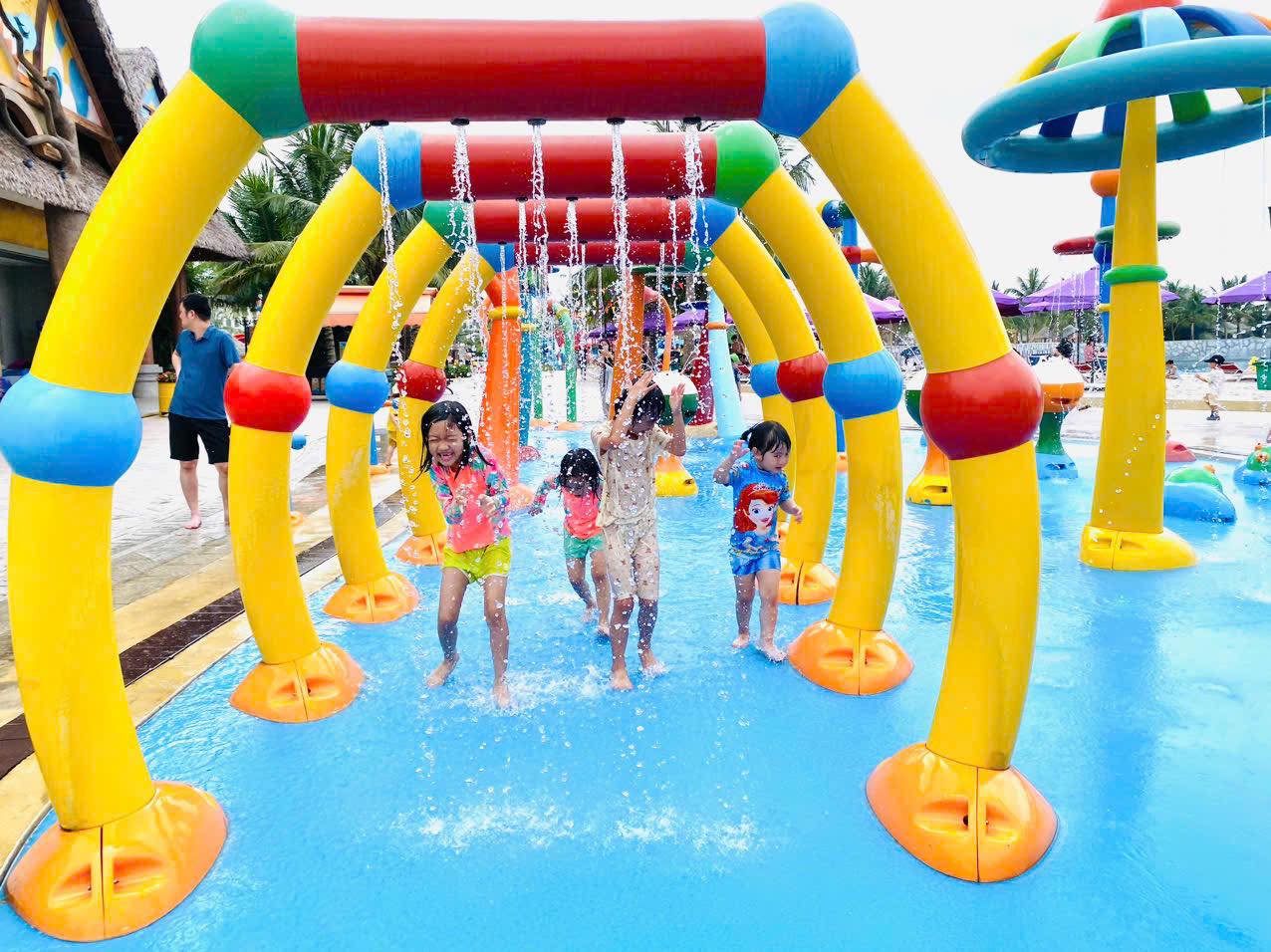 VinWonders Wave Park & Water Park