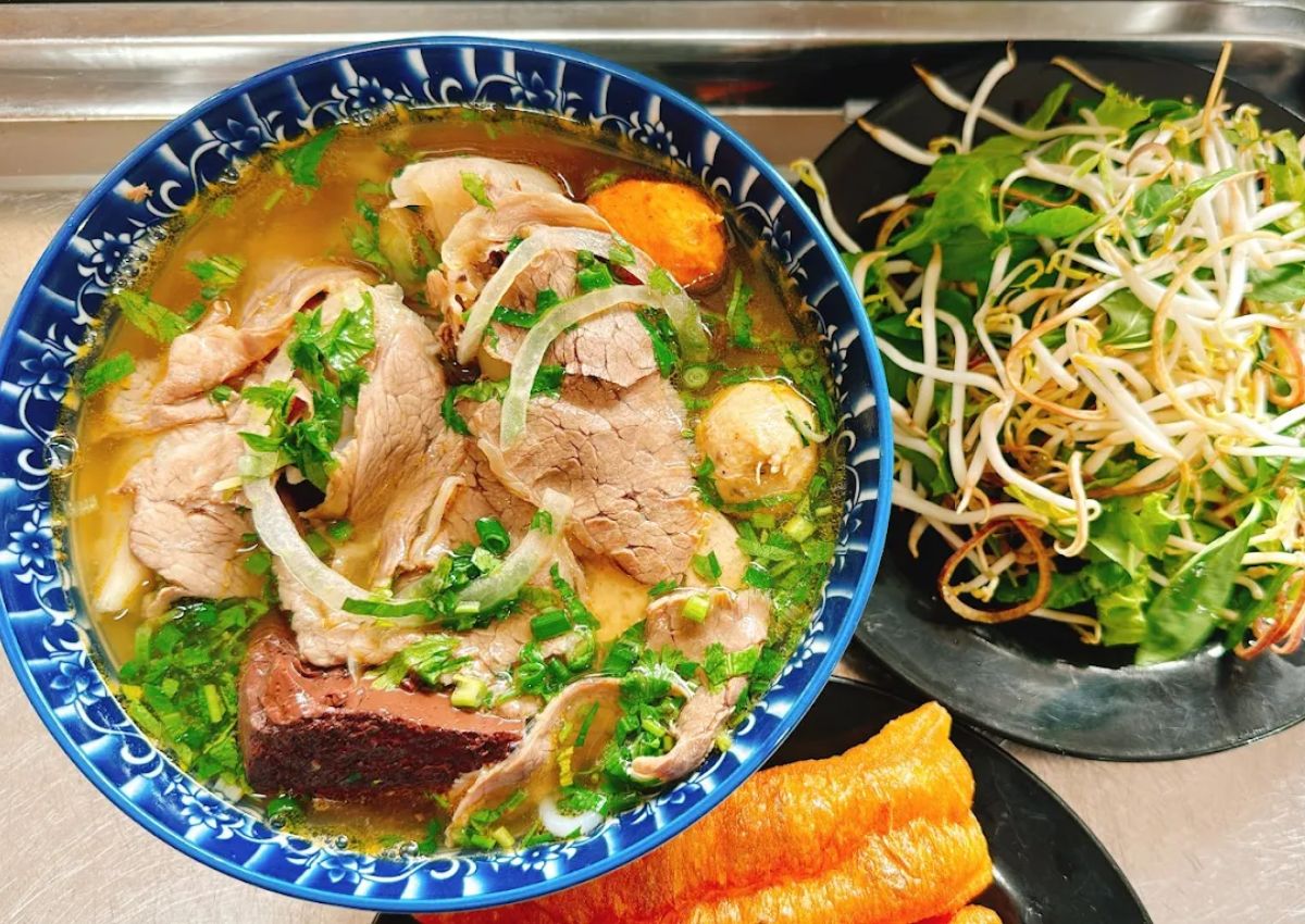 Bún bò Huế Chính Hiệu Bắc Ninh