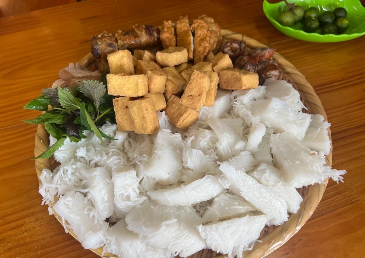 Bún đậu Mẹt Tá Lả