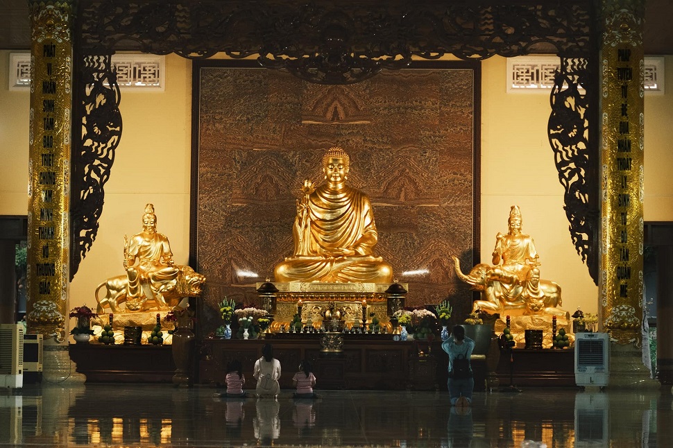 Chánh điện Thiền viện Trúc Lâm ở An Giang