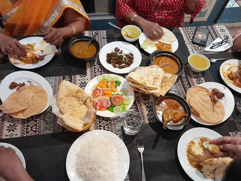 ha long bay restaurants