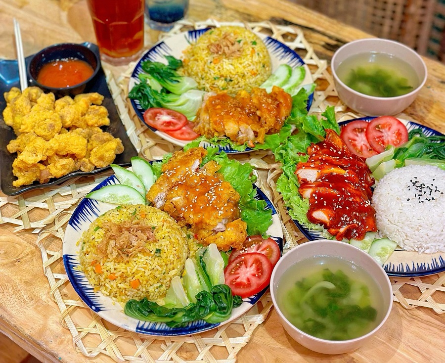 Món ngon Tiệm Cơm Gà Nhà Zỉn