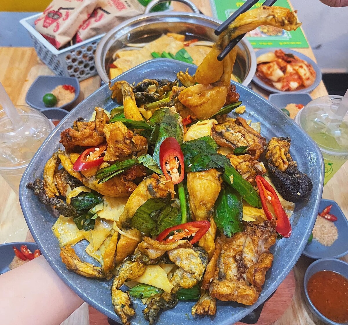 Quán lẩu ếch Bắc Ninh