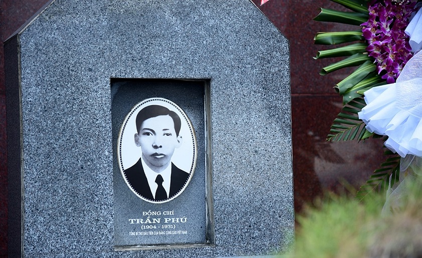 Tiểu sử Tổng Bí thư Trần Phú