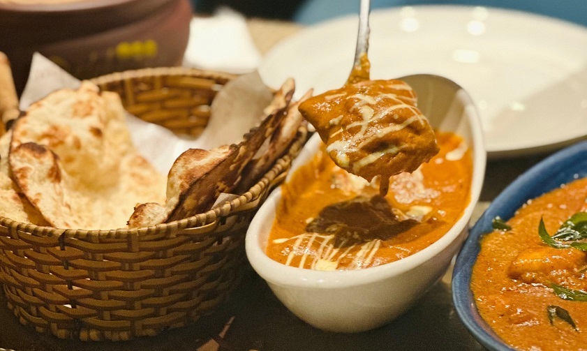 Dalcheeni is one of the best Indian restaurants in Vietnam for fine dining