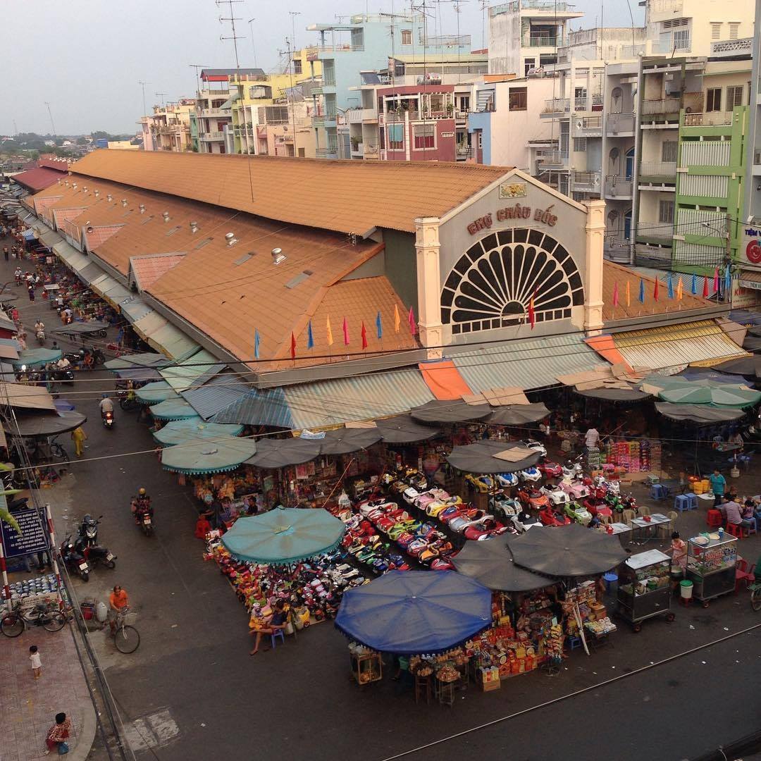 The classic red roof structure of Chau Doc Market