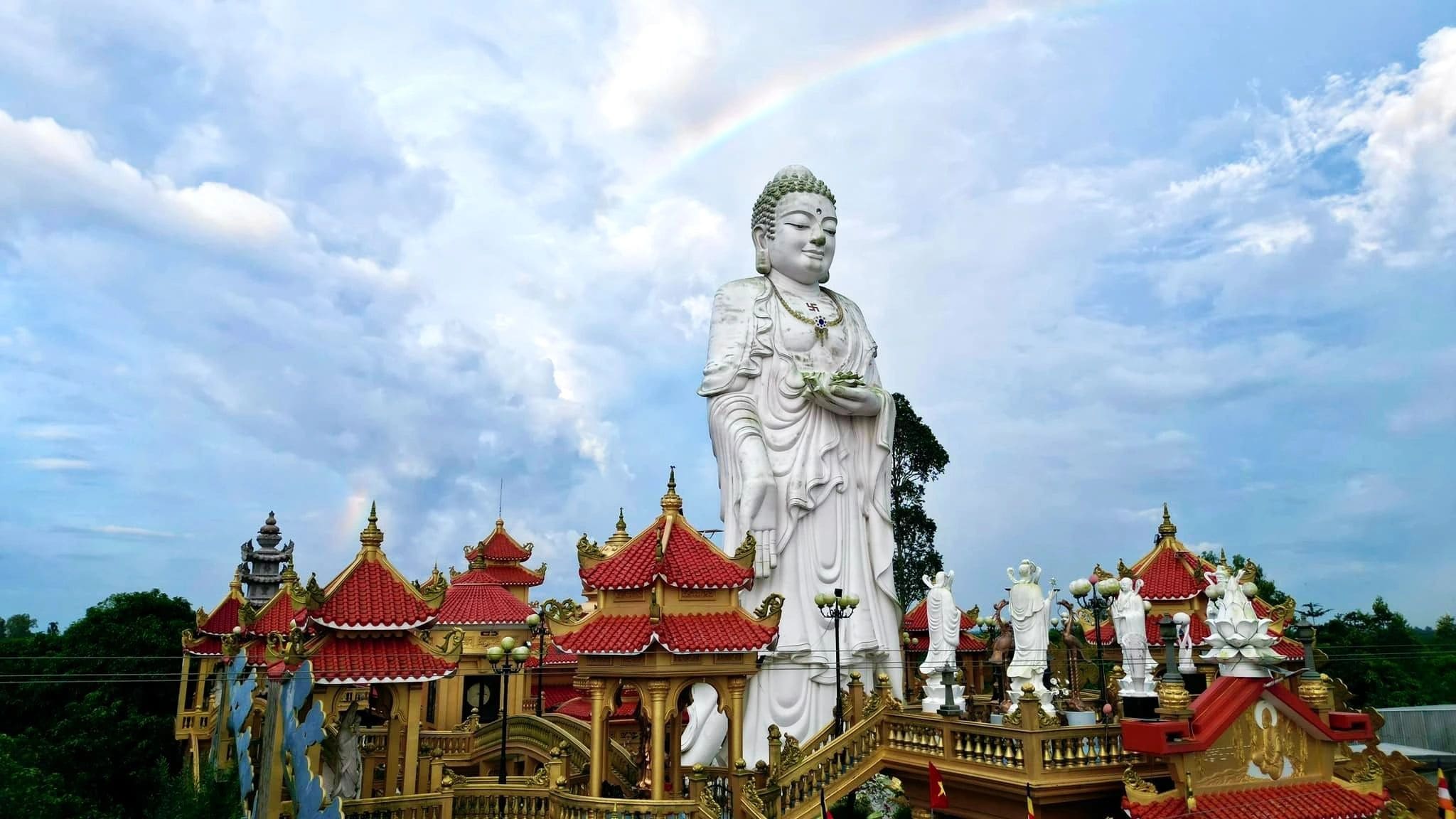 Tượng Phật chùa Phước Thành An Giang