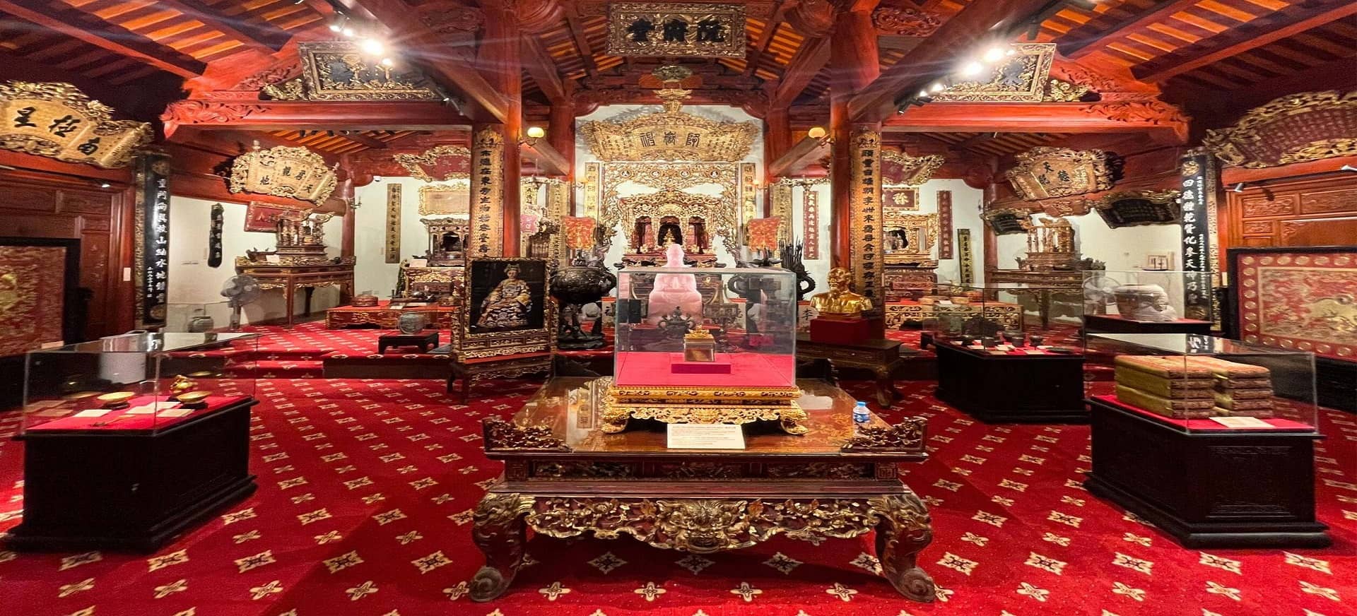 Bảo tàng Hoàng gia Nam Hồng