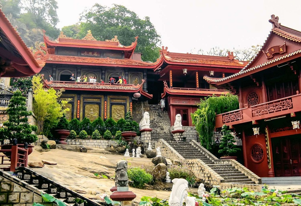 Phước Điền Tự chùa Hang núi Sam