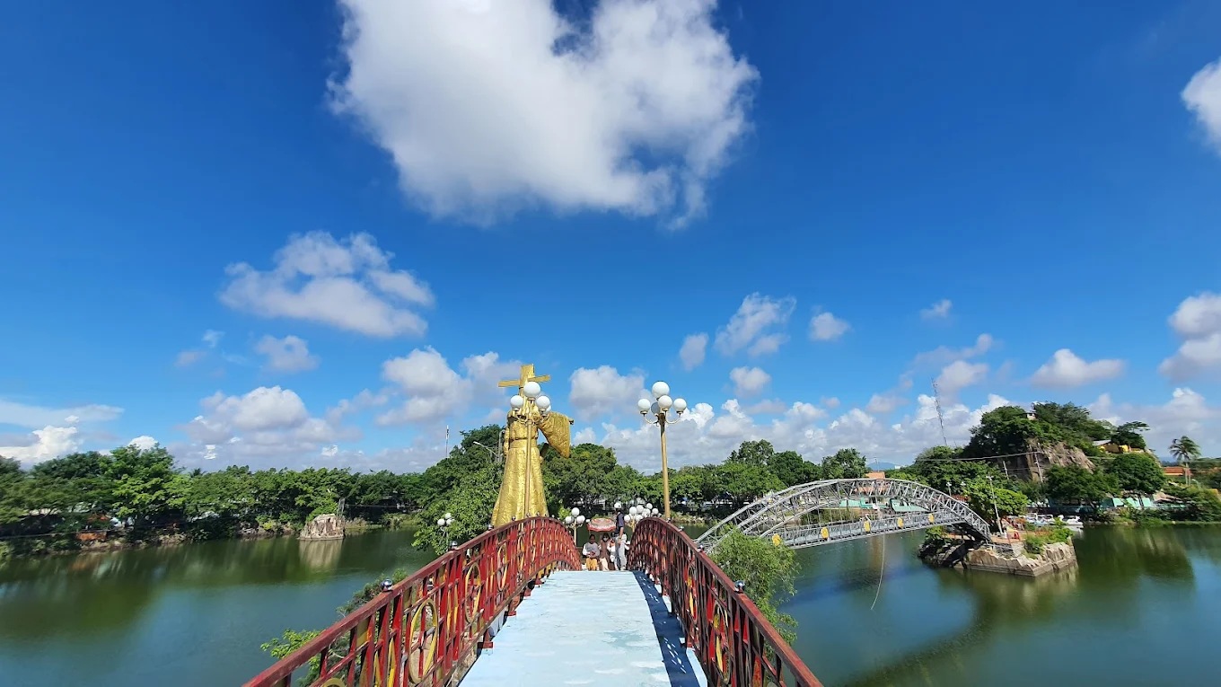 Du lịch hồ Ông Thoại Núi Sập An Giang