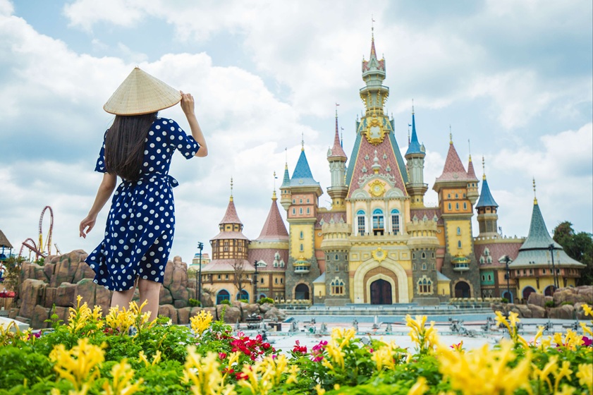 Bà bầu nên đi du lịch ở đâu Khám phá VinWonders Phú Quốc