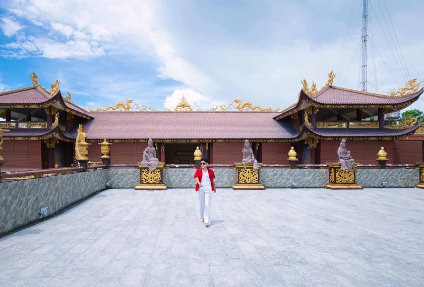 Lưu ý khi tham quan chùa Kim Tiên An Giang