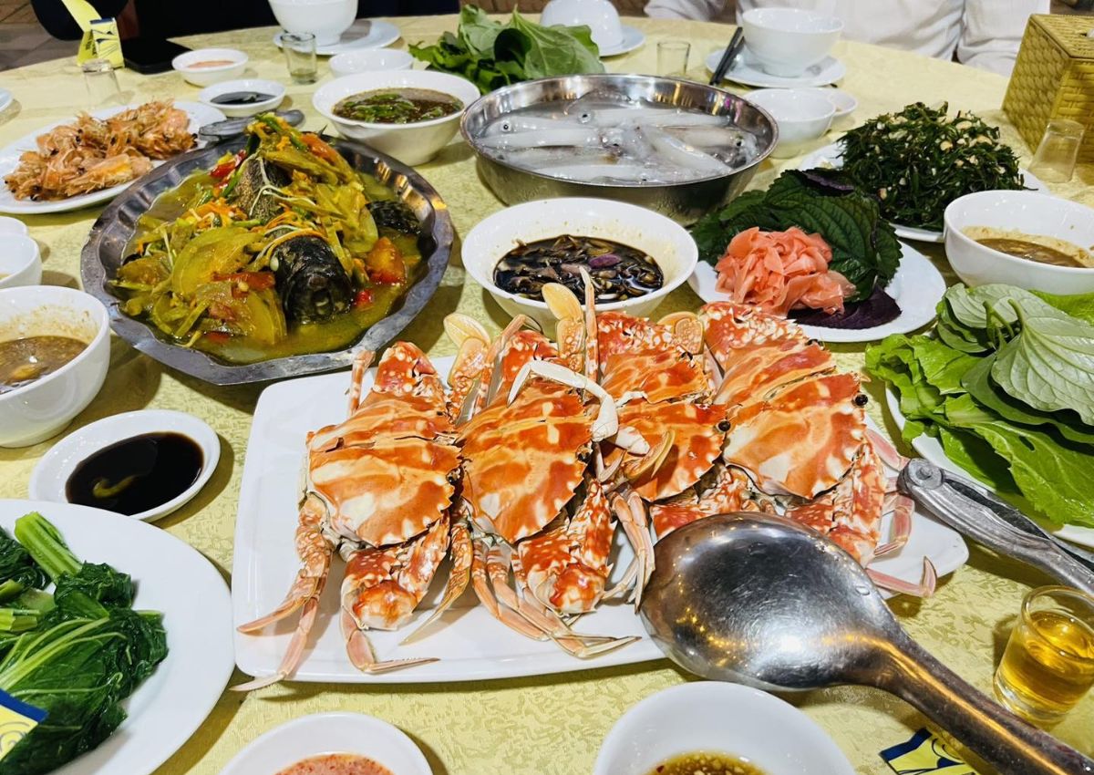 Hải sản Hà Tĩnh Nhà hàng Biển Xanh Xuân Thành Hà Tĩnh