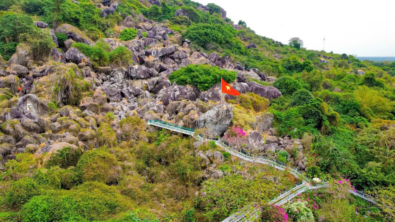 Vị trí khu du lịch Đồi Tức Dụp