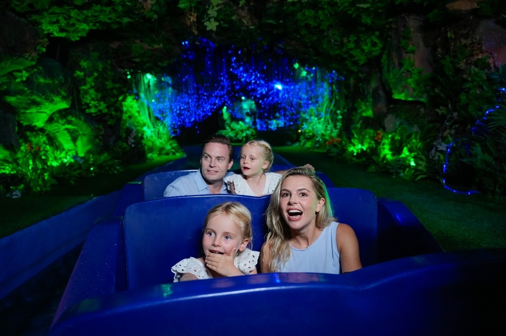 world class attractions in VinWonders Nha Trang