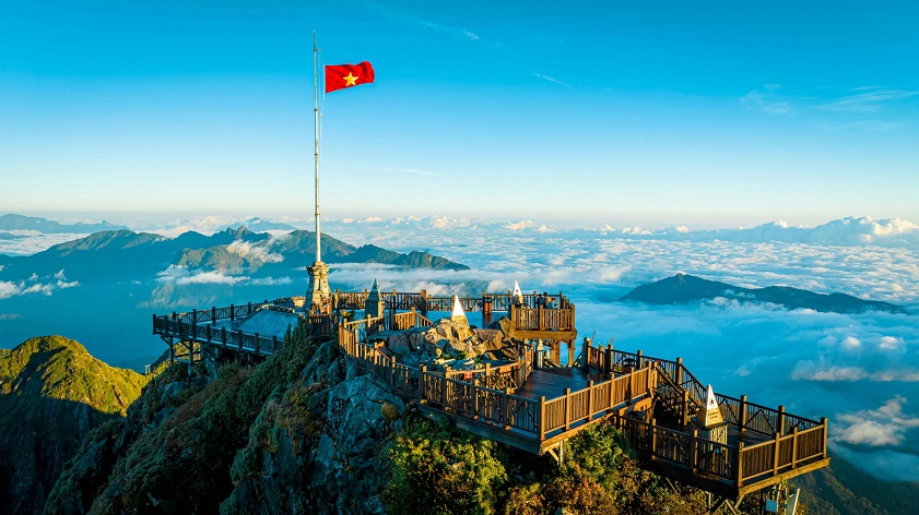 April in Vietnam April in Vietnam enjoys warm temperatures and clear skies