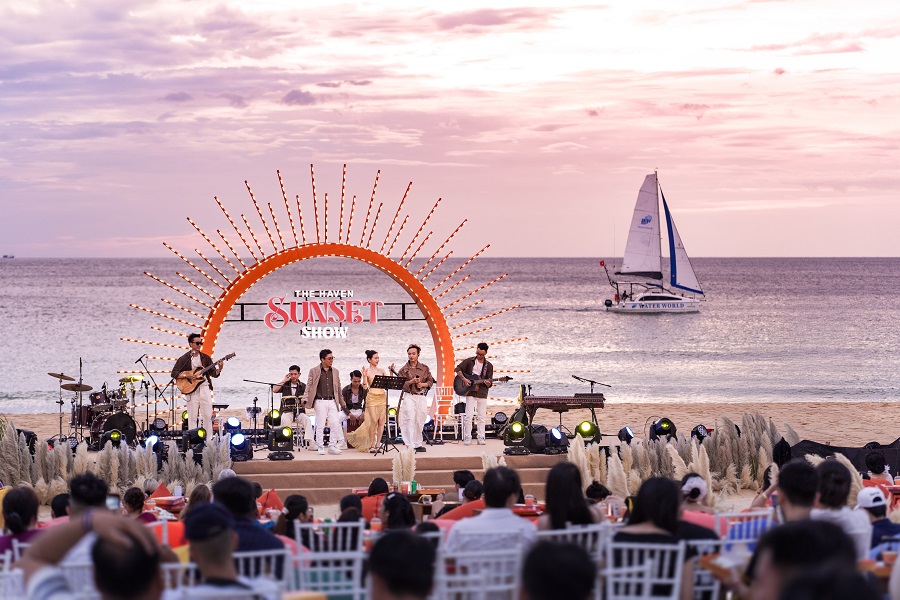 The Haven Sunset Show