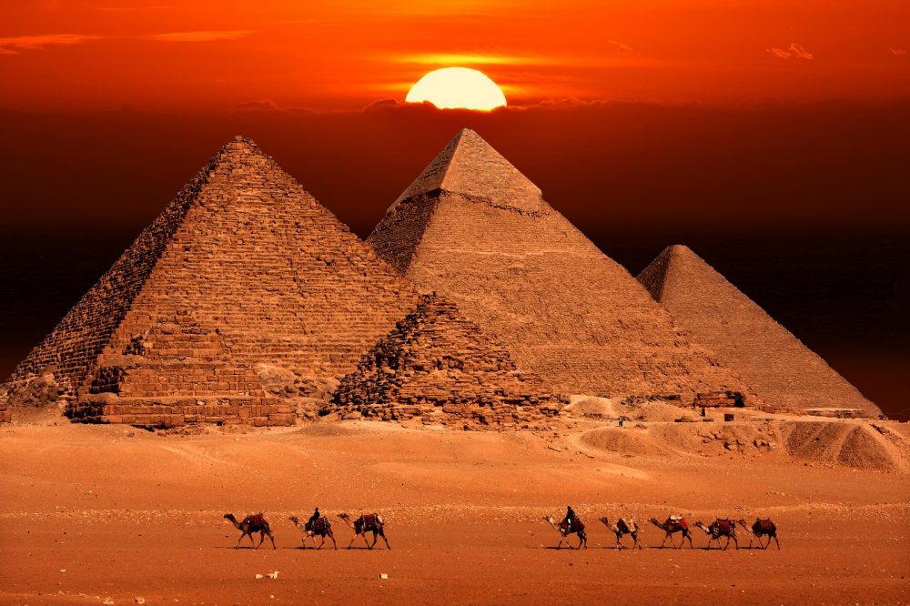 Best countries to visit from London The ancient Pyramids of Giza