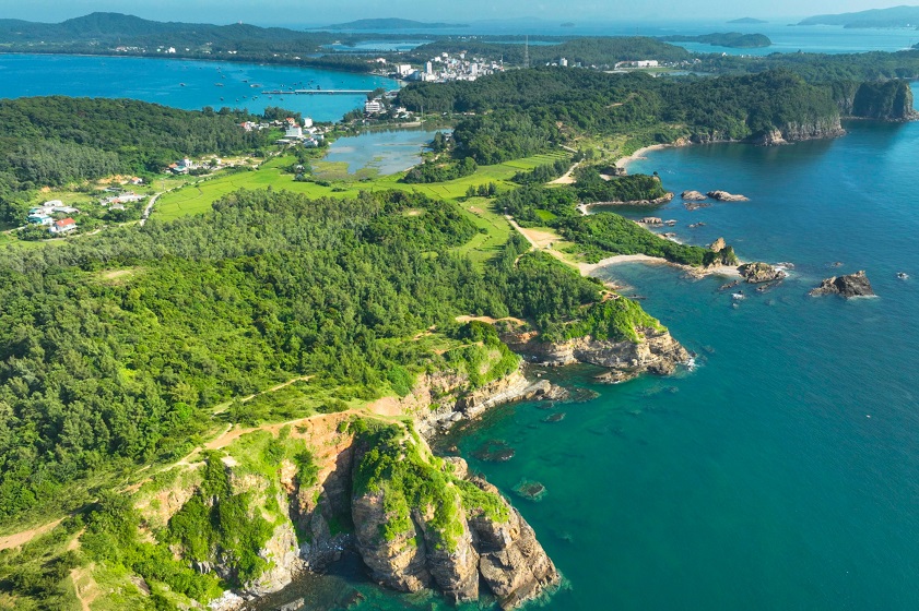 Vietnam in December offers a mix of exciting and unexpected experiences