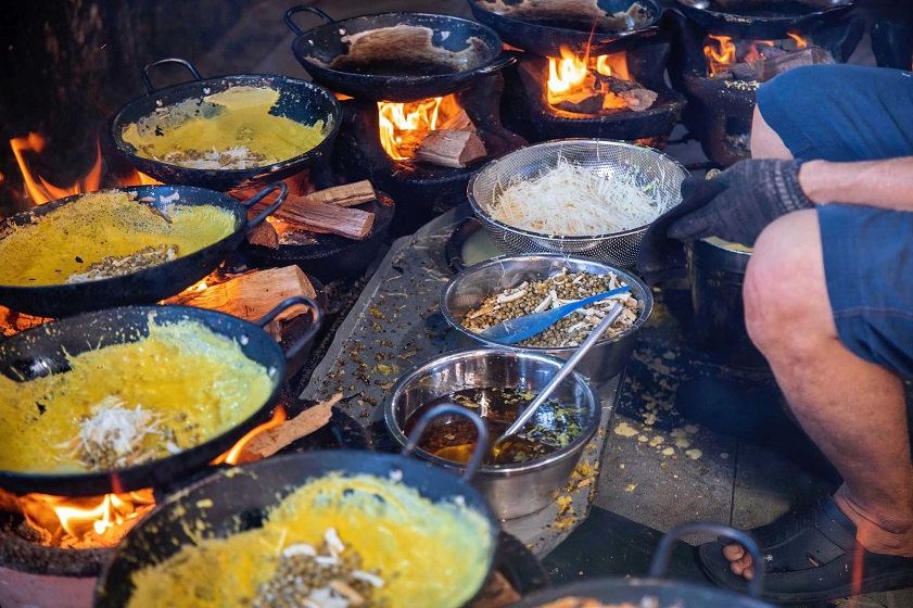 Bánh xèo Thiền viện Đông Lai An Giang