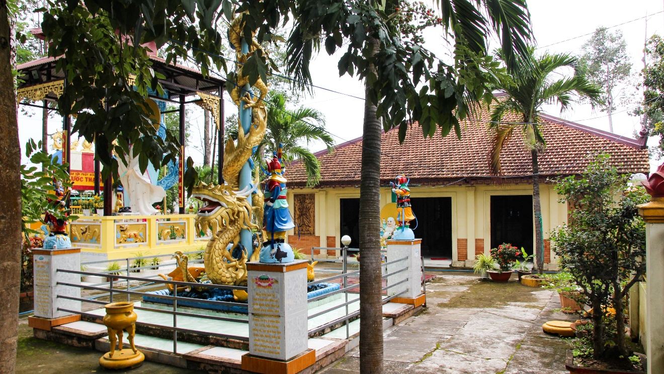 Du lịch Long Xuyên chùa Phước Thạnh 