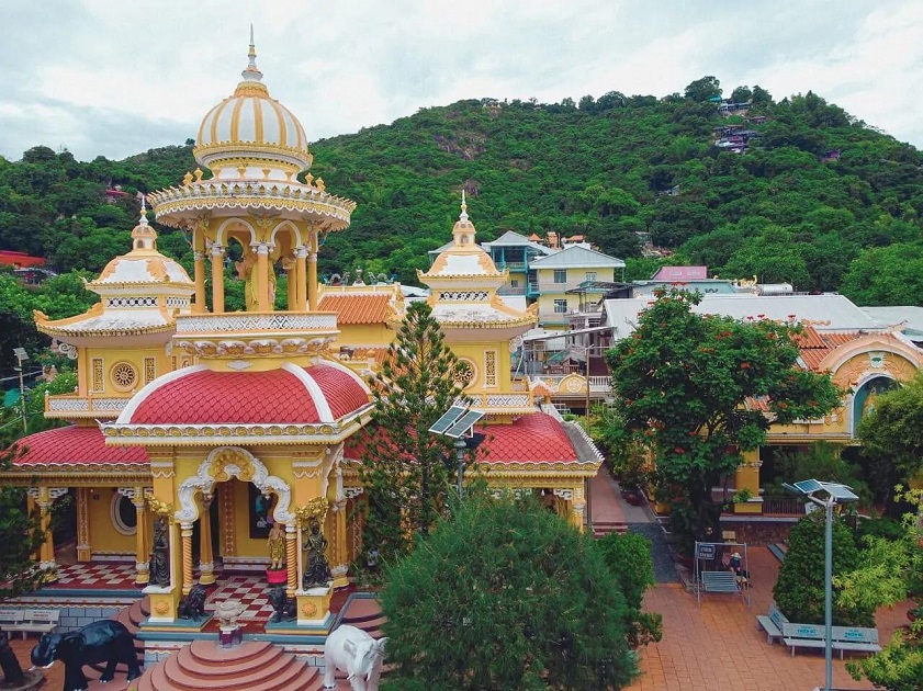 Chùa Tây An Châu Đốc