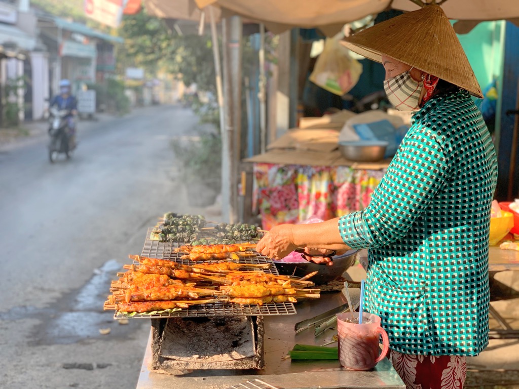 Địa chỉ bán ếch nướng Tri Tôn