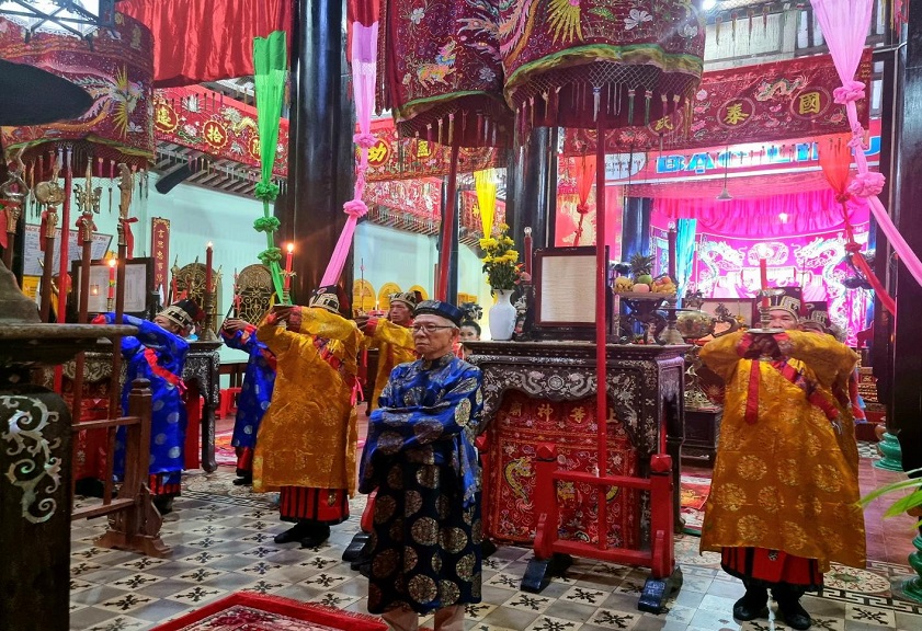 Lễ hội đình Châu Phú Lễ cúng lễ hội đình Châu Phú