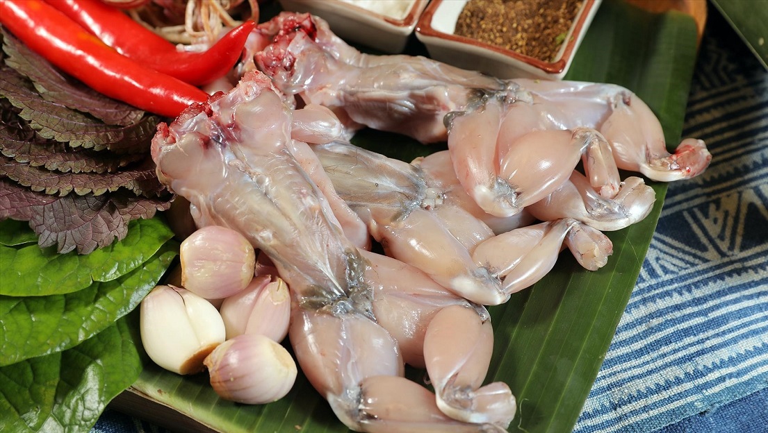 Nguyên liệu làm ếch nướng Tri Tôn