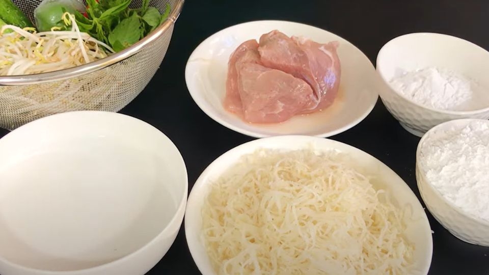 Nguyên liệu làm bánh tằm bì Tân Châu