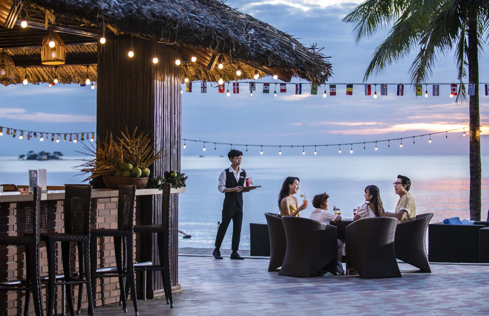 Sim Bar Vinpearl Resort & Spa Phú Quốc