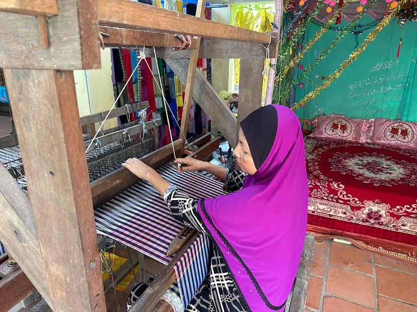 Tham quan quy trình dệt thủ công