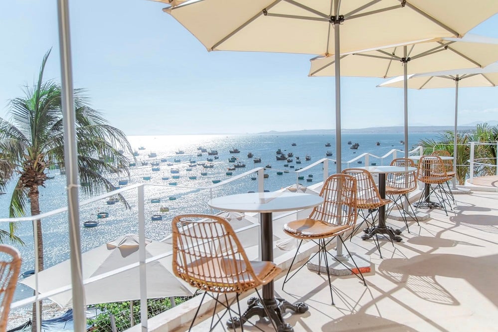 travel to vietnam in september