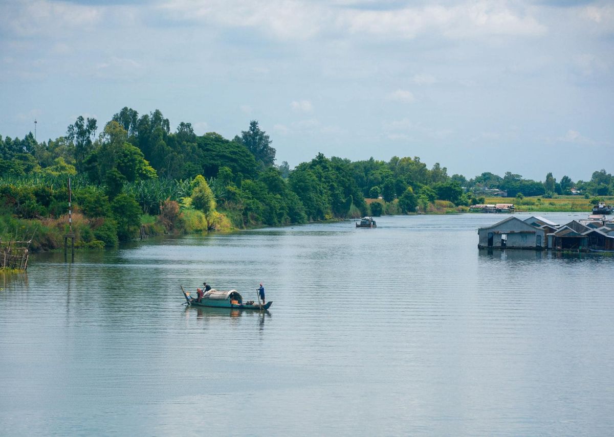 Vẻ đẹp Búng Bình Thiên Lớn