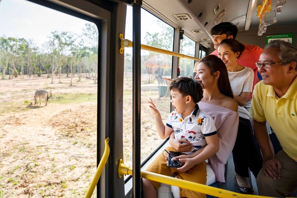 Phu Quoc nail salons Get closer to nature at Vinpearl Safari Phu Quoc