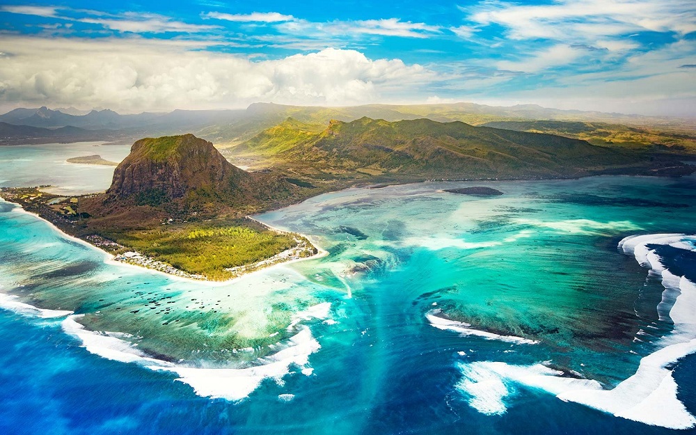 Best places to visit in September for sun Mauritius - a paradise for nature lovers