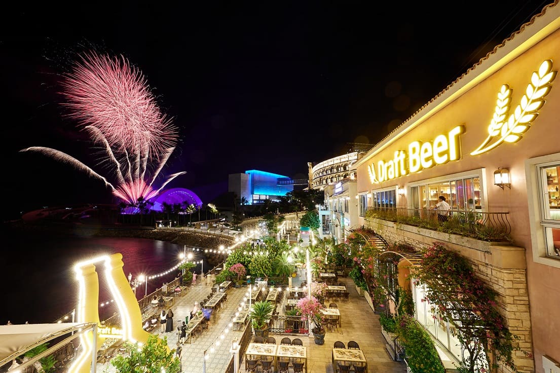Nhà hàng Phú Quốc Nhà hàng Phú Quốc Draft Beer Sunset Town