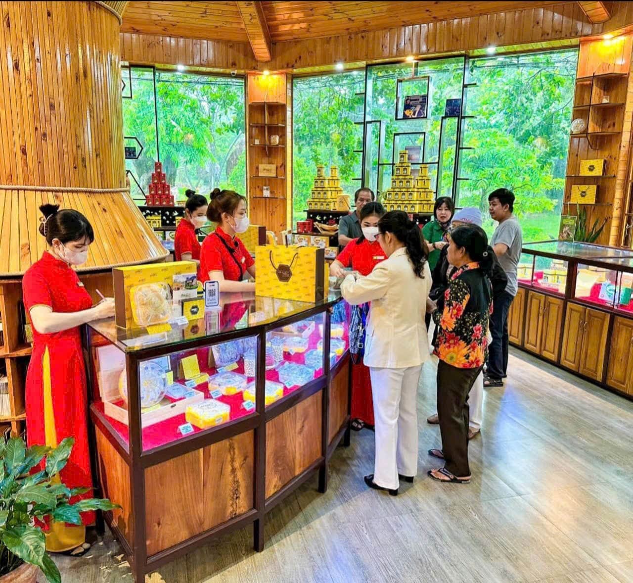 Đảo Yến Phú Quốc Showroom yến sào Phú Quốc