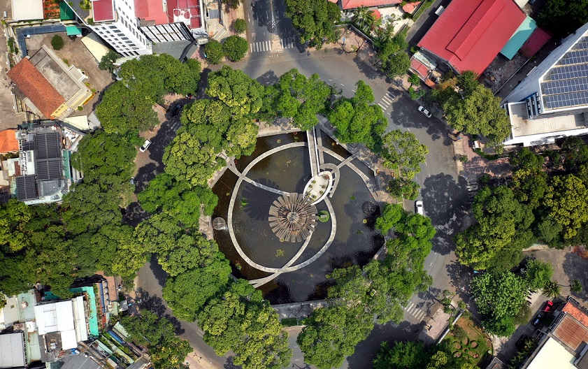 8/3 nên đi đâu chơi ở Sài Gòn Toàn cảnh hồ Con Rùa từ góc nhìn trên cao