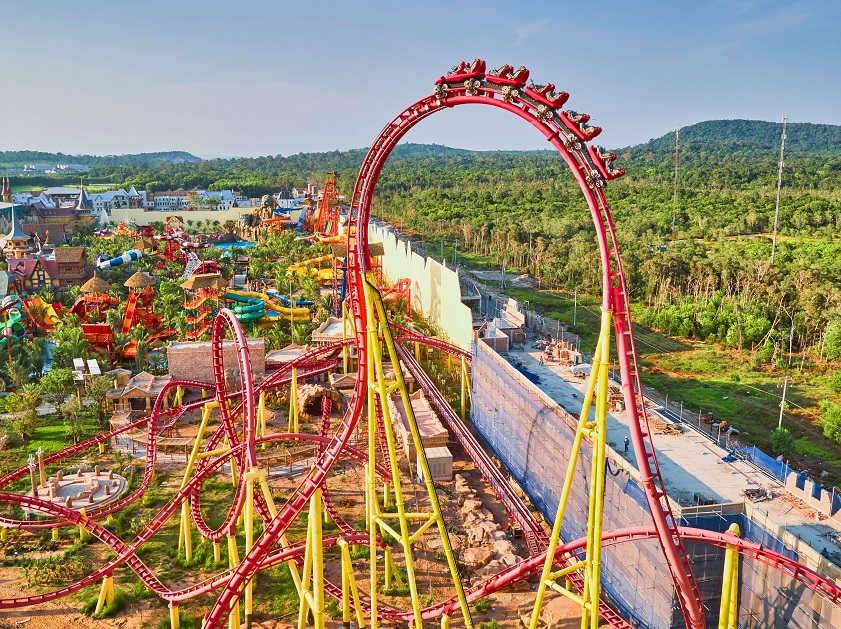 peak season in Vietnam VinWonders Phu Quoc