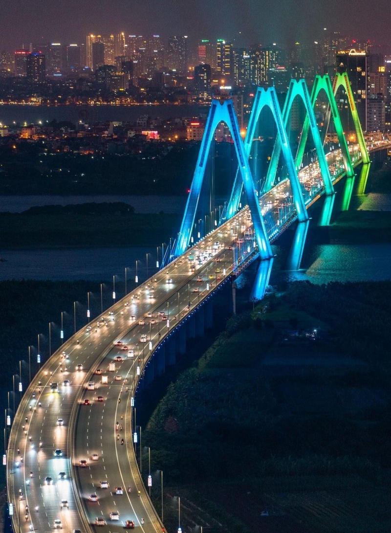 A night tour on the Red River in Vietnam