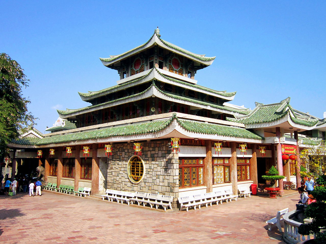 Ba Chua Xu Temple An Giang