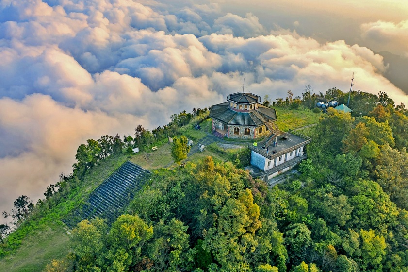 Bach Ma National Park