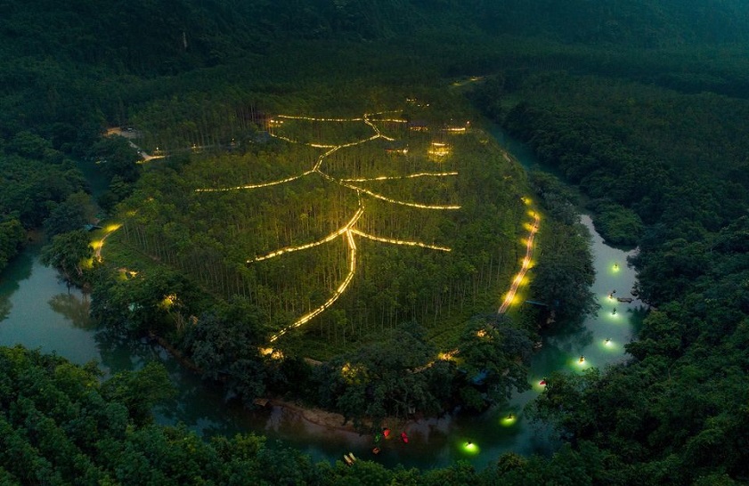 Blue Diamond Camp in Phong Nha