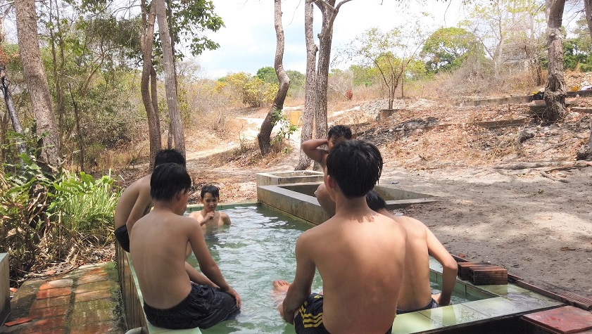 Binh Thuan Bung Thi hot springs offer a unique experience