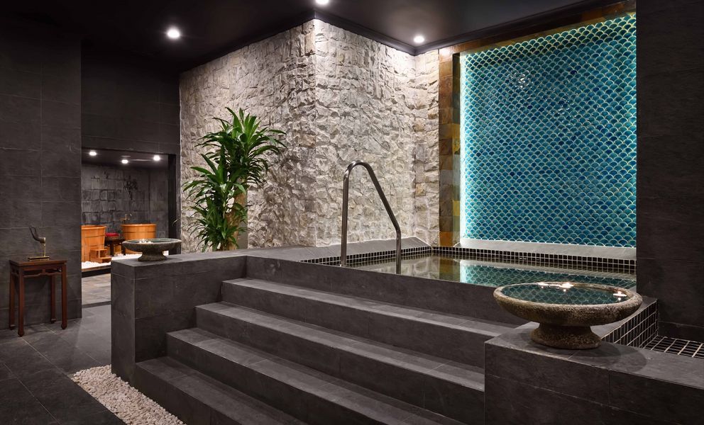 Tắm lá Dao đỏ Sa Pa Chi Spa tại Silk Path Grand Spa