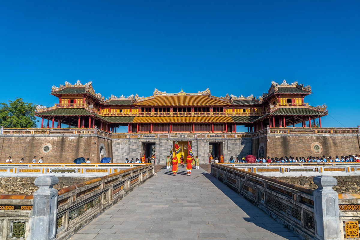 Choose Hue for a romantic honeymoon in Vietnam